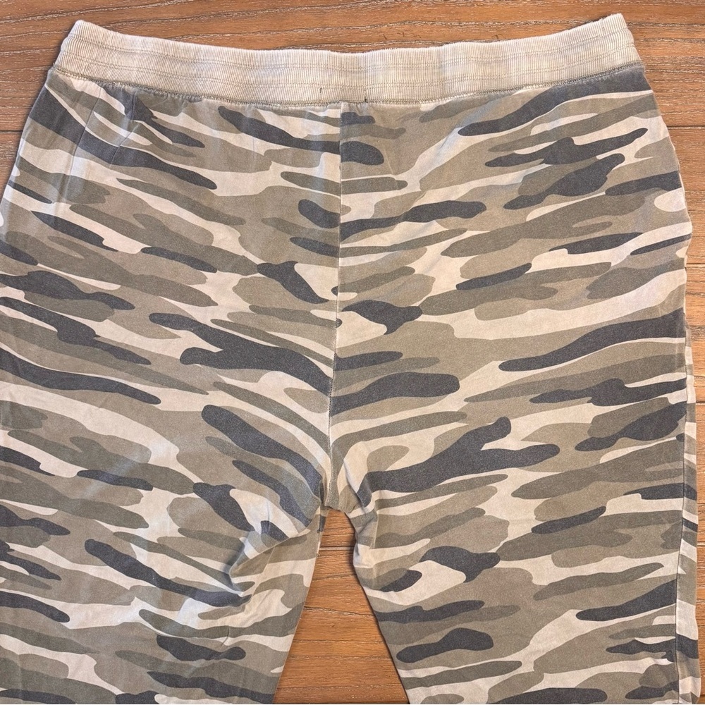 Torrid Camouflage Jogger Pants - Picture 7 of 7